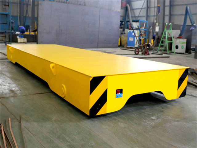 Application fields of trackless turning vehicles